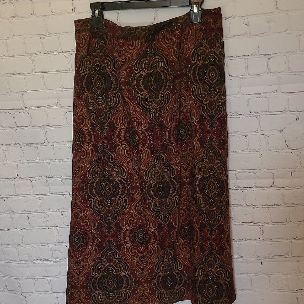Vintage size 14 Brown Paisley Patterned Maxi Skirt